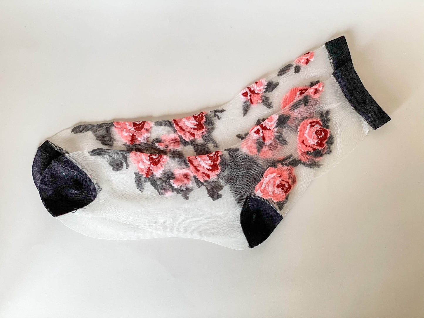 Rose mesh socks